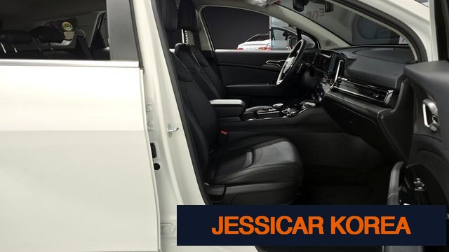 2023 Kia Sportage 5th Gen - Thumbnail 9
