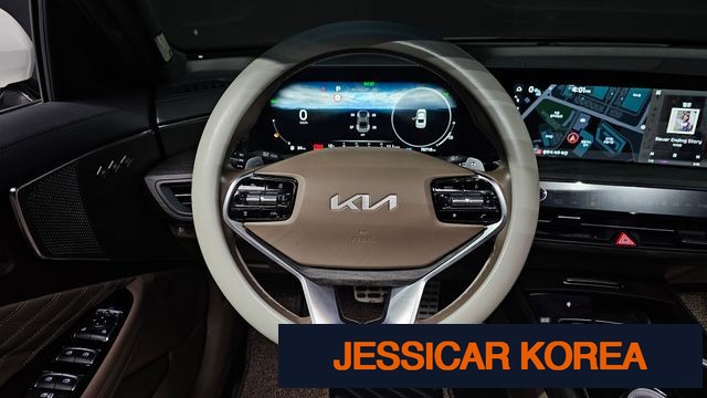 2022 Kia K8 Hybrid - Thumbnail 17
