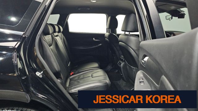 2021 Hyundai The New Santa Fe - Thumbnail 9