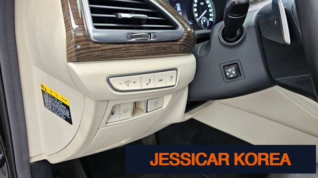 2019 Genesis G90 - Thumbnail 2