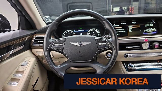 2019 Genesis G90 - Thumbnail 18