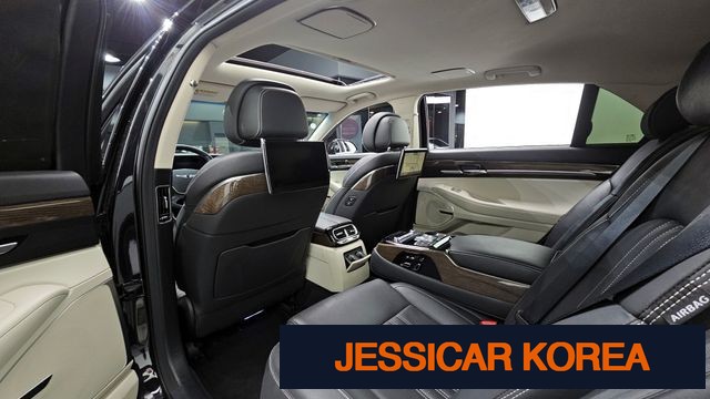 2019 Genesis G90 - Thumbnail 20
