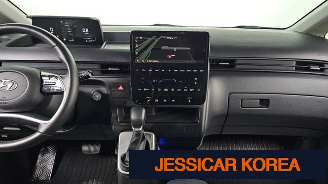 2024 Hyundai Staria - Thumbnail 11