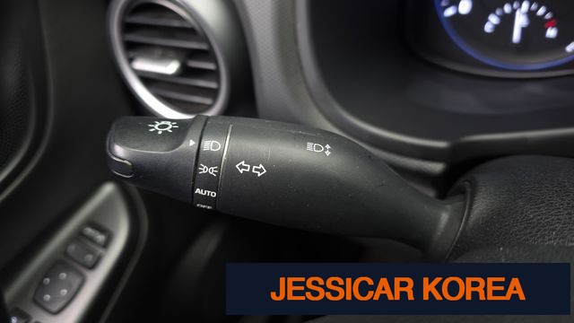 2018 Hyundai Kona - Thumbnail 17