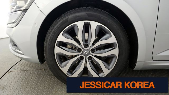 2016 Renault Korea SM6 - Thumbnail 6
