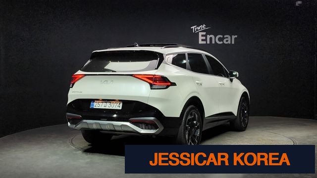 2023 Kia Sportage 5th Gen - Thumbnail 3
