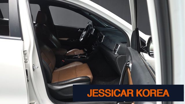 2020 Kia Sportage the bold - Thumbnail 5
