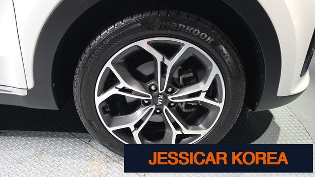 2020 Kia Sportage the bold - Thumbnail 17