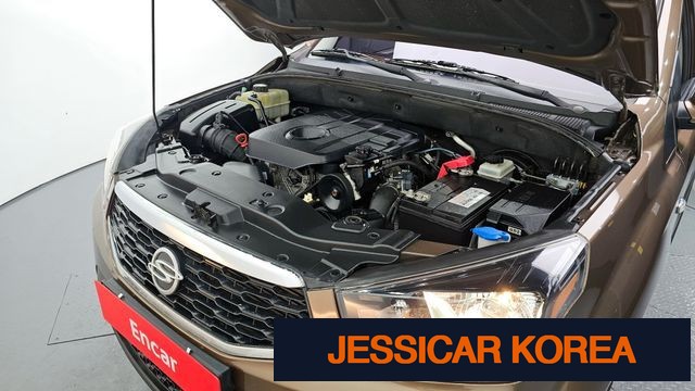 2017 KG Mobility The New Korando Sports - Thumbnail 3
