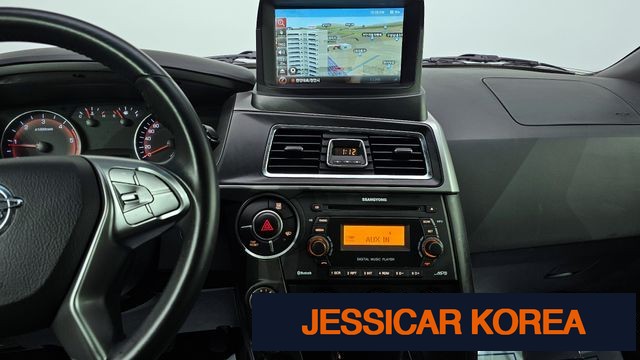 2017 KG Mobility The New Korando Sports - Thumbnail 4