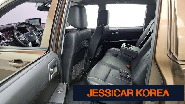 2017 KG Mobility The New Korando Sports - Thumbnail 9
