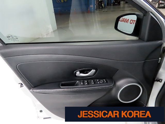 2016 Renault Korea SM3 Neo - Thumbnail 11