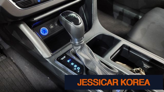2017 Hyundai LF Sonata - Thumbnail 13