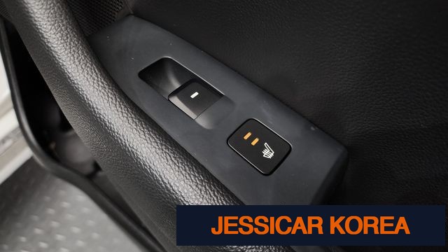 2017 Hyundai LF Sonata - Thumbnail 17