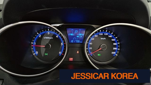 2014 Hyundai new tucson ix - Thumbnail 5