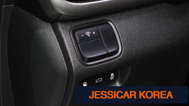2016 Kia K5 2nd generation - Thumbnail 17