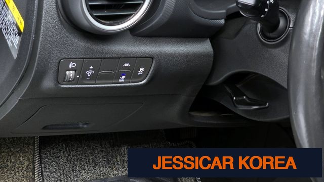 2019 Hyundai kona electric - Thumbnail 7