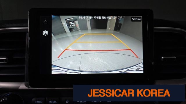 2022 Hyundai Venue - Thumbnail 5