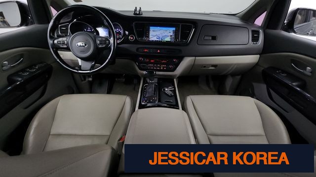 2015 Kia All New Carnival - Thumbnail 2