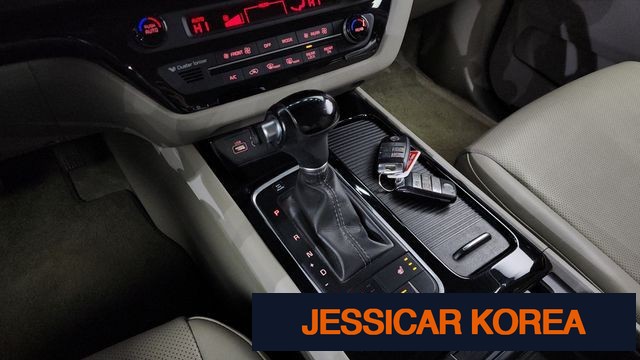 2015 Kia All New Carnival - Thumbnail 8