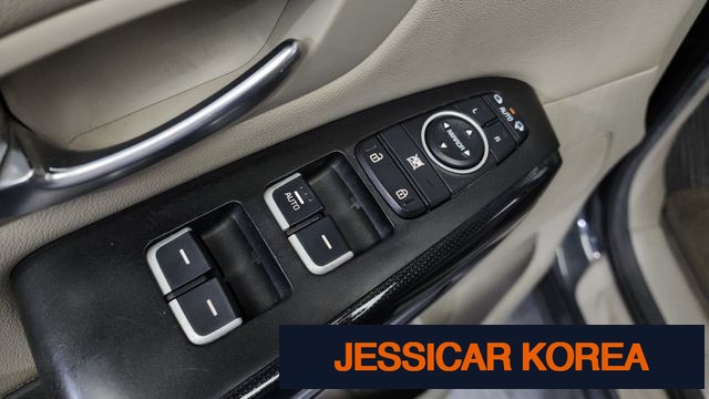 2015 Kia All New Carnival - Thumbnail 14