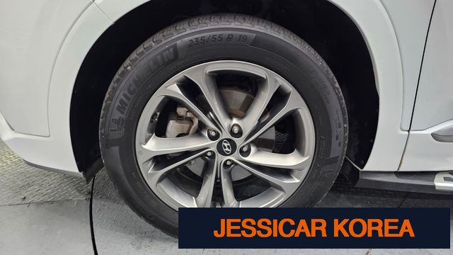 2019 Hyundai Santa Fe TM - Thumbnail 3