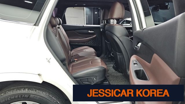 2019 Hyundai Santa Fe TM - Thumbnail 17