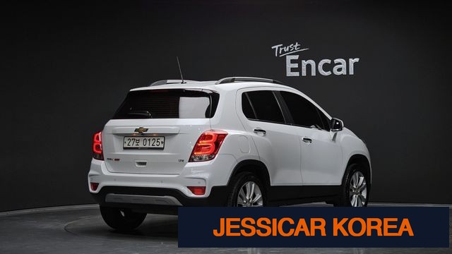2017 Chevrolet The New Trax - Thumbnail 4
