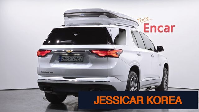 2022 Chevrolet Traverse - Thumbnail 5