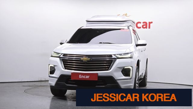 2022 Chevrolet Traverse - Thumbnail 9