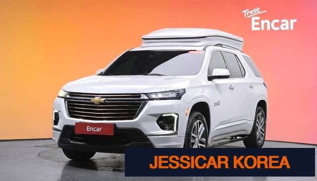 2022 Chevrolet Traverse - Thumbnail 14
