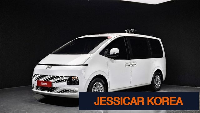 2025 Hyundai Staria - Thumbnail 17