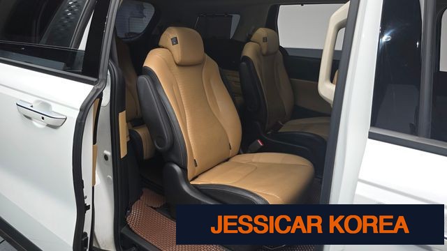 2022 Kia Carnival 4th Gen - Thumbnail 9