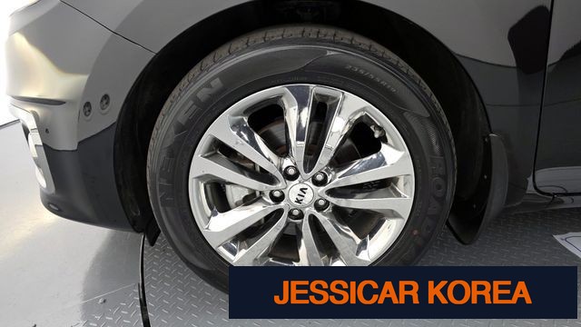 2018 Kia All New Carnival - Thumbnail 17