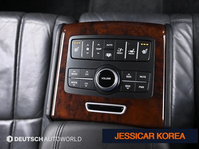 2012 Hyundai Equus (new model) - Thumbnail 10