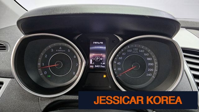 2014 Hyundai The New Avante - Thumbnail 17