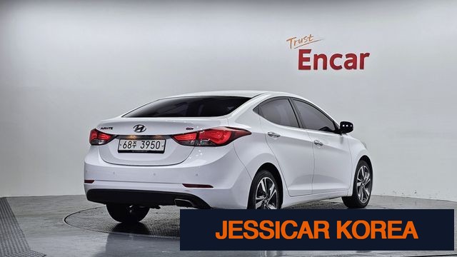 2014 Hyundai The New Avante - Thumbnail 18