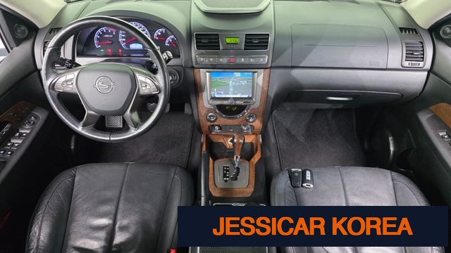 2017 KG Mobility Rexton W - Thumbnail 5
