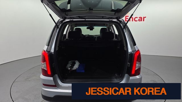 2017 KG Mobility Rexton W - Thumbnail 10