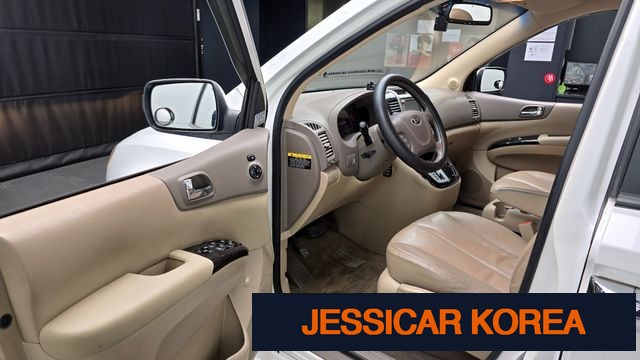 2013 Kia Carnival R - Thumbnail 14