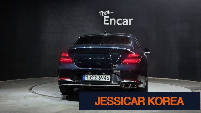 2023 Genesis The New G70 - Thumbnail 16