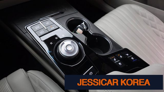 2023 Kia K8 Hybrid - Thumbnail 17