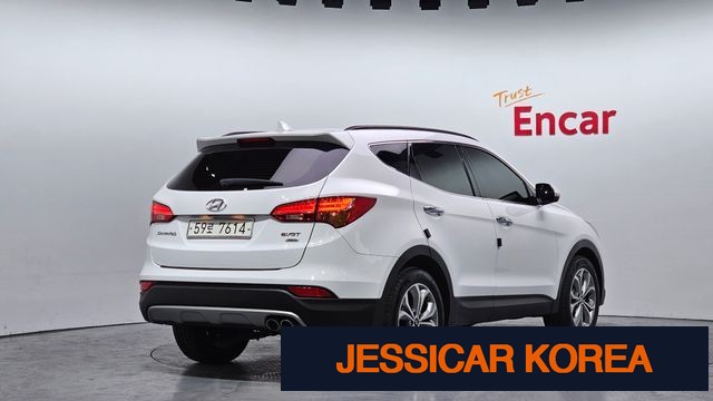 2015 Hyundai Santa Fe DM - Thumbnail 6