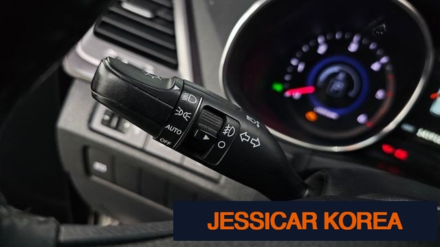 2015 Hyundai Santa Fe DM - Thumbnail 10