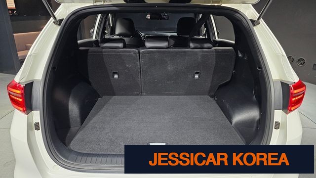 2019 Kia Sportage the bold - Thumbnail 9