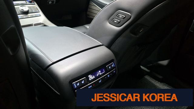 2021 Hyundai Palisade - Thumbnail 3