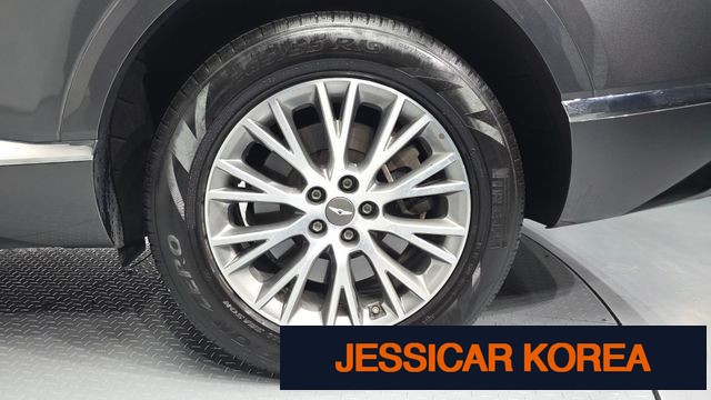 2020 Genesis GV80 - Thumbnail 9