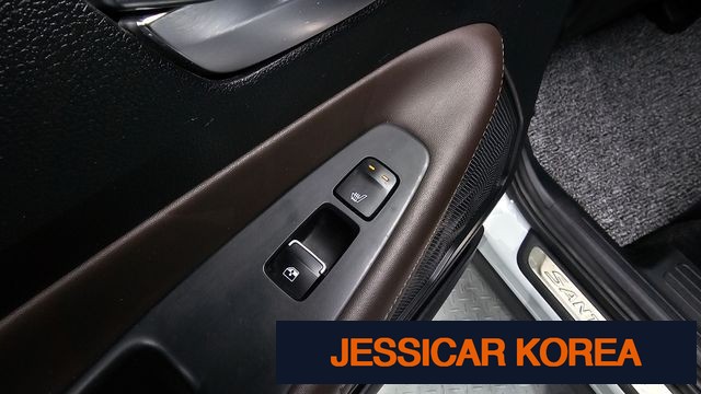 2021 Hyundai The New Santa Fe - Thumbnail 2