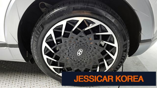 2024 Hyundai Ioniq 5 - Thumbnail 12