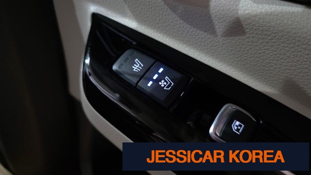 2021 Kia Carnival 4th Gen - Thumbnail 4